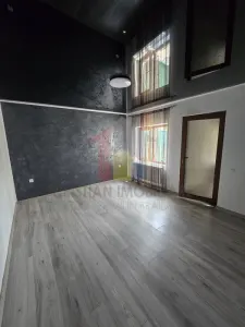 Casa Frumoasa Super Pret Renovata zona Piata Saraca  -Scoala 18 - foto 2