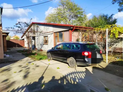 Casa Pretabila 2 familii, teren 1046 mp, toate utilitatile, Cazasu - foto 2