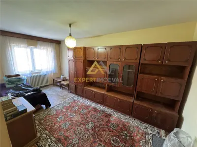 Apartament 3 camere pe Victoriei langa Casa de Cultura - Baia Mare