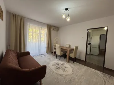 Apartament 3 camere de inchiriat central - foto 5