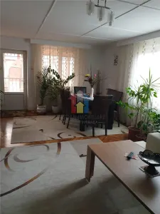 Casa 3 camere, toate utilitatile, teren 512 mp Radu Negru - Buzaului - foto 6