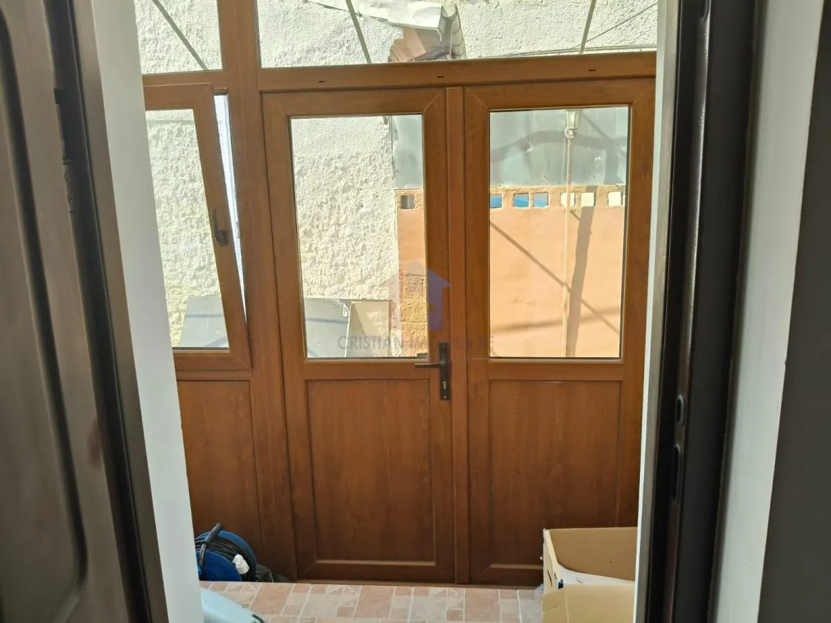 zona Gradinii Publice Casa pretabila pentru 2 familii 150mp utili cu 300mp teren - foto 18