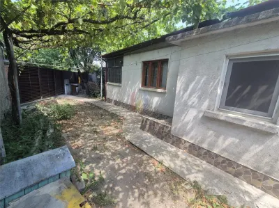2 corpuri de casa cu teren 443 mp, deschidere 10 m, Kaufland - Dorobanti - Braila