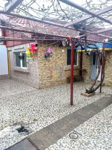Dorobanti  C.Galati CASA caramida boltari Constructie 2015 - Braila