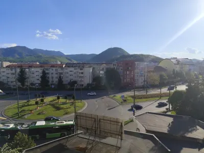 Apartament  3 camere Gemenii renovat 149000 Euro - foto 8