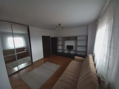 Apartament de vanzare 2 camere Centru Istoric,renovat,mobilat,123000 Euro - foto 2