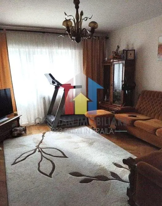 ULTRACENTRAL! Ap 3 camere, Calarasi, 88 mp, etaj 2, 3 balcoane, mobilat si utilat - foto 1