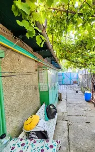Teren 246 mp casa batraneasca, zona spital Judetean - Buzaului Radu Negru - foto 4