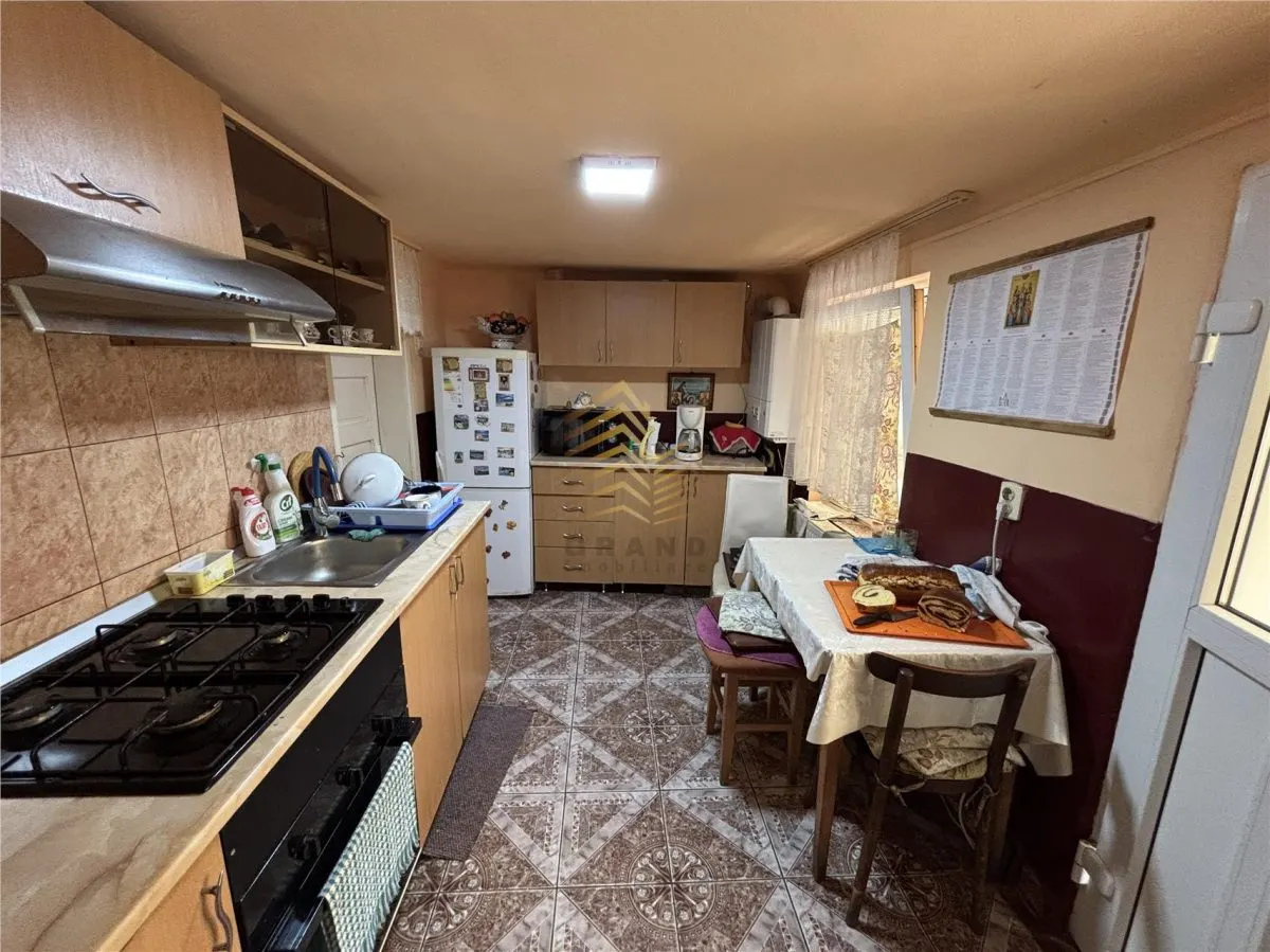 Spre vanzare casa in Lechinta - foto 10