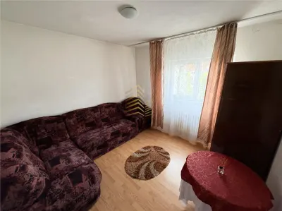 APARTAMENT 3 CAMERE | INTR VIOLETELOR - foto 8
