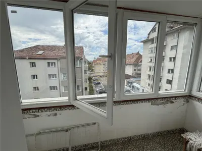 Apartament decomandat în Cr. Vivu - foto 10