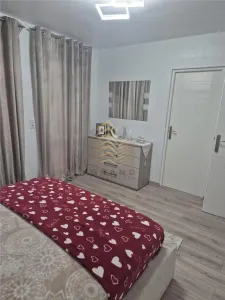 CASA DE VANZARE, P+1, VIISOARA - foto 12