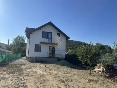 CASA DE VANZARE, P+1, VIISOARA - foto 24