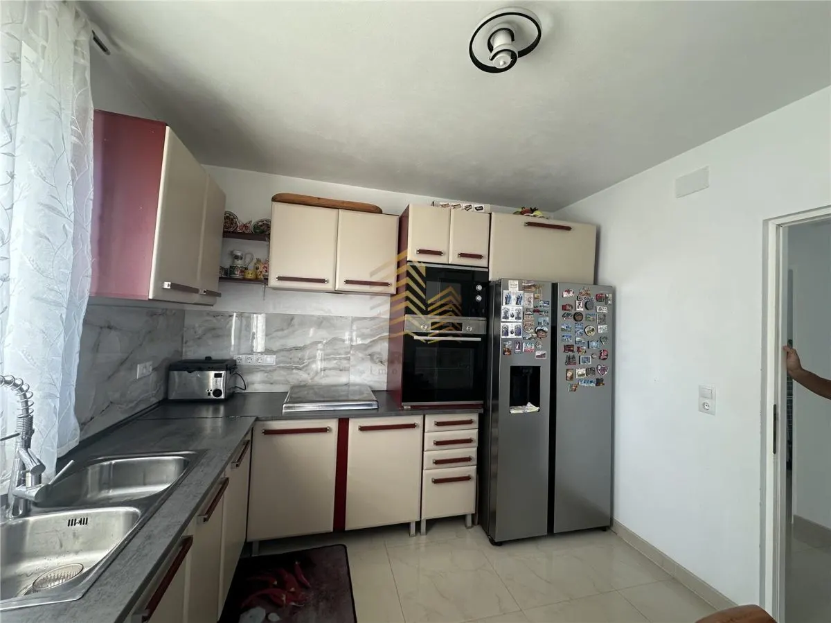 CASA DE VANZARE, P+1, VIISOARA - foto 6