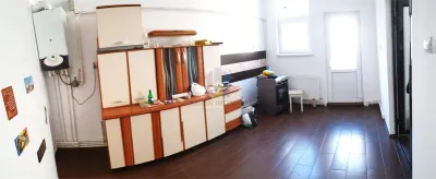 Ocazie !! Casa Excelenta ,caramida 2 cam  baie si bucatarie Politia Rutiera - foto 14