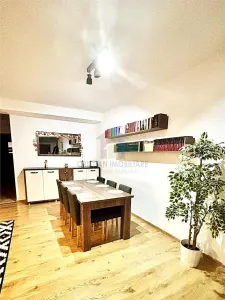 Imens 120 mp Bloc NOU Ultracentral 3 camere etaj1 - foto 4