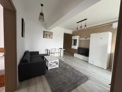 Apartament 3 camere | Zonă centrală â€“ Palas | Bloc 2019 | Etaj 2/4 | Mobilat și utilat complet - Iasi