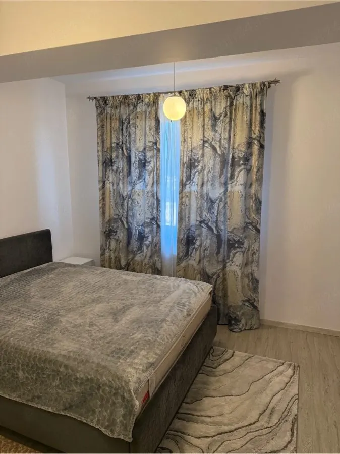 Apartament 3 camere | Palas | Etaj 10 | Vedere panoramică | Mobilat și utilat complet - foto 9