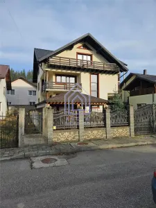 Casa noua  , moderna, zona rezidentiala. - foto 2