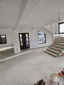 Casa noua  , moderna, zona rezidentiala. - foto 9