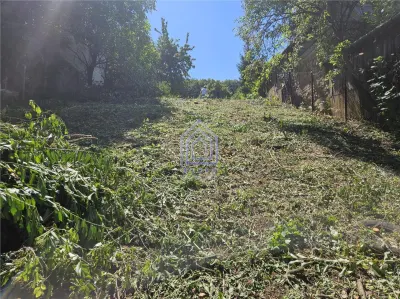 Teren , strada M. Sadoveanu, 7 ari. - foto 6