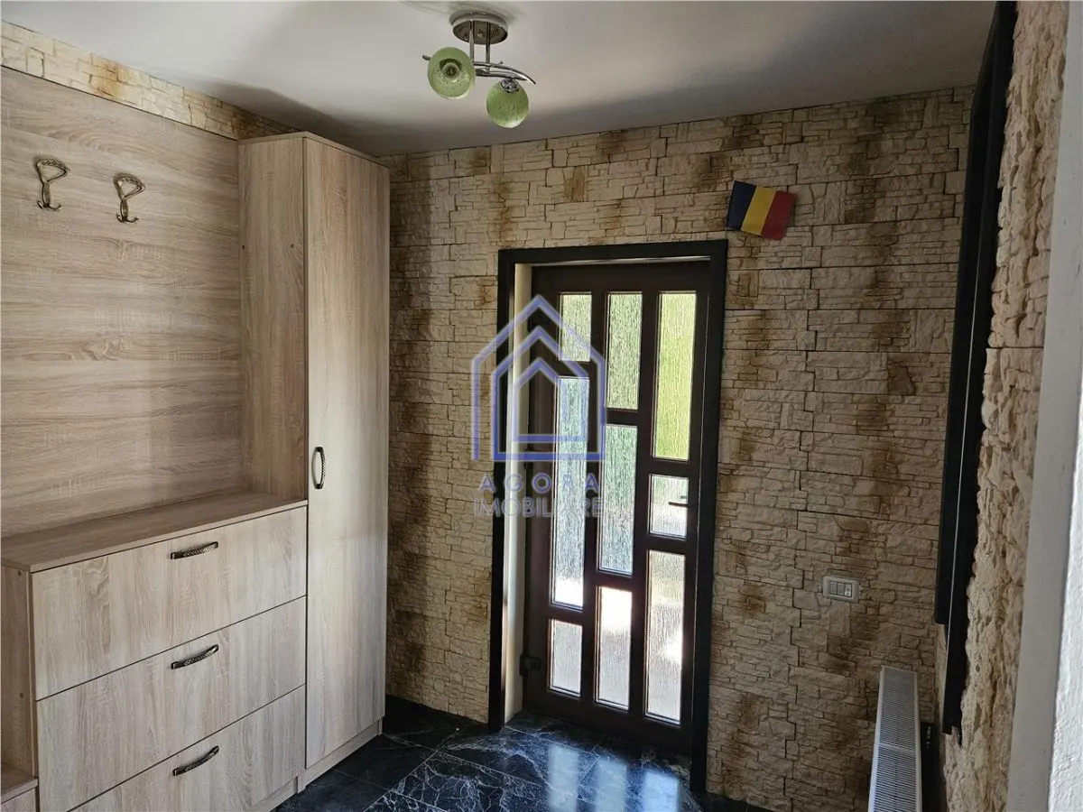Suceava, casa deosebita in zona linistita. - foto 2