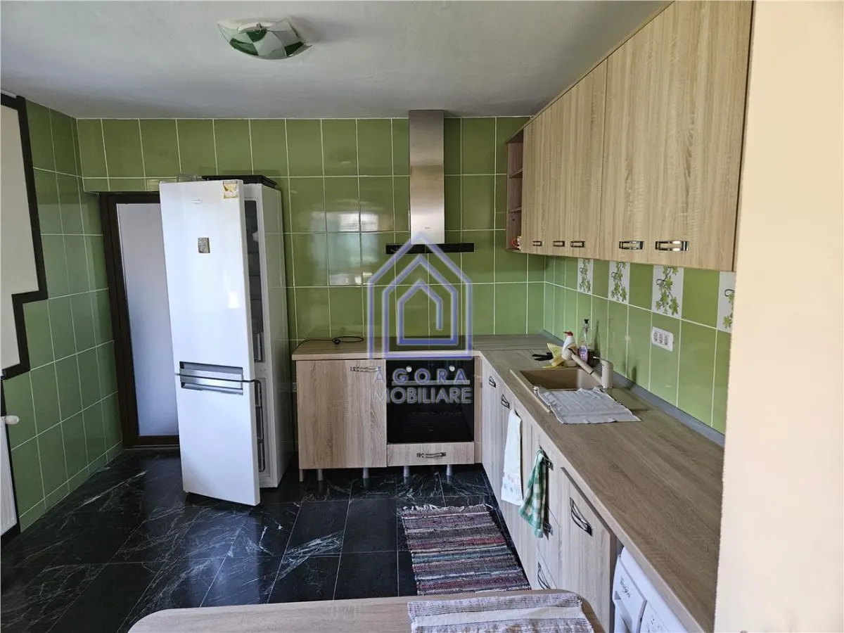 Suceava, casa deosebita in zona linistita. - foto 6
