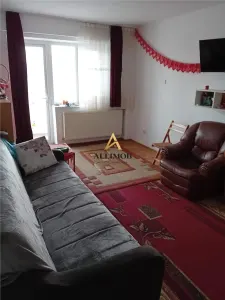 Apartament 3 camere in Targoviste, zona 1 Mai - Targoviste