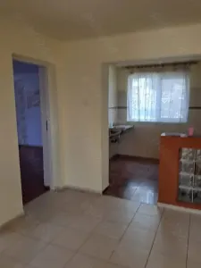 Vand casa cu teren in zona centrala Suceava - Suceava