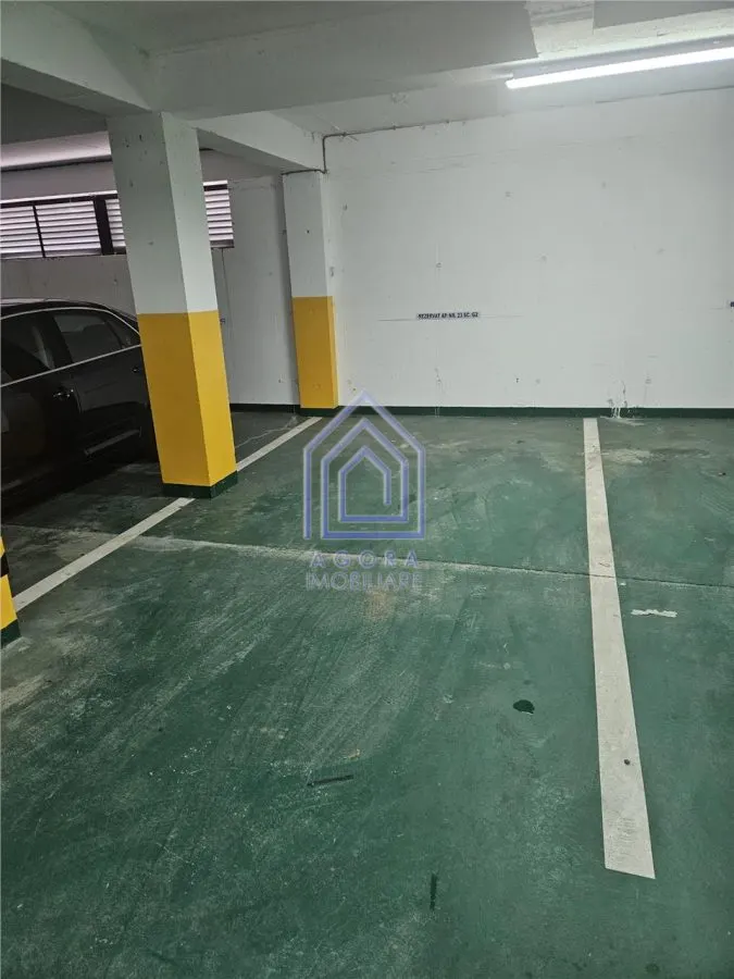 Apartament nou, mobilat ,utilat si boxa. Posibilitate parcare. - foto 14