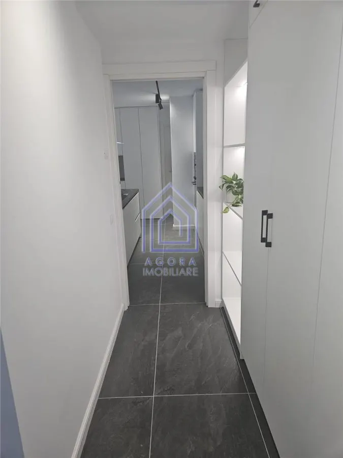 Apartament nou, mobilat ,utilat si boxa. Posibilitate parcare. - foto 3