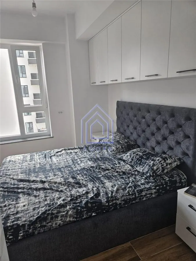 Apartament nou, mobilat ,utilat si boxa. Posibilitate parcare. - foto 6