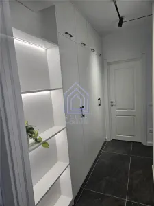 Apartament nou, mobilat ,utilat si boxa. Posibilitate parcare. - foto 7