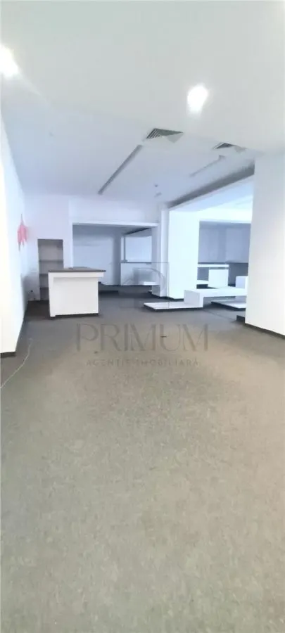 Spatiu comercial renovat cu vitrina - Lipovei - Iulius Mall - foto 1
