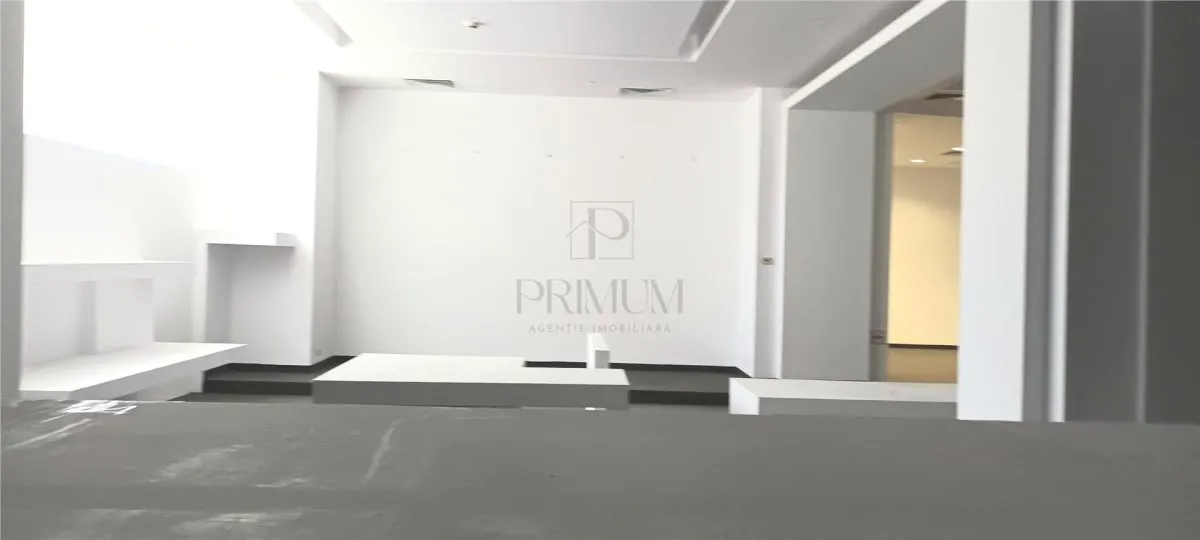 Spatiu comercial renovat cu vitrina - Lipovei - Iulius Mall - foto 6