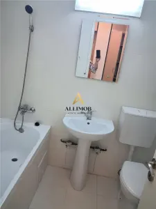 Garsoniera de inchiriat in Ploiesti, zona Ultracentrala - foto 9