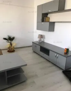 Apartament 2 camere, zona ultracentrala - Ploiesti