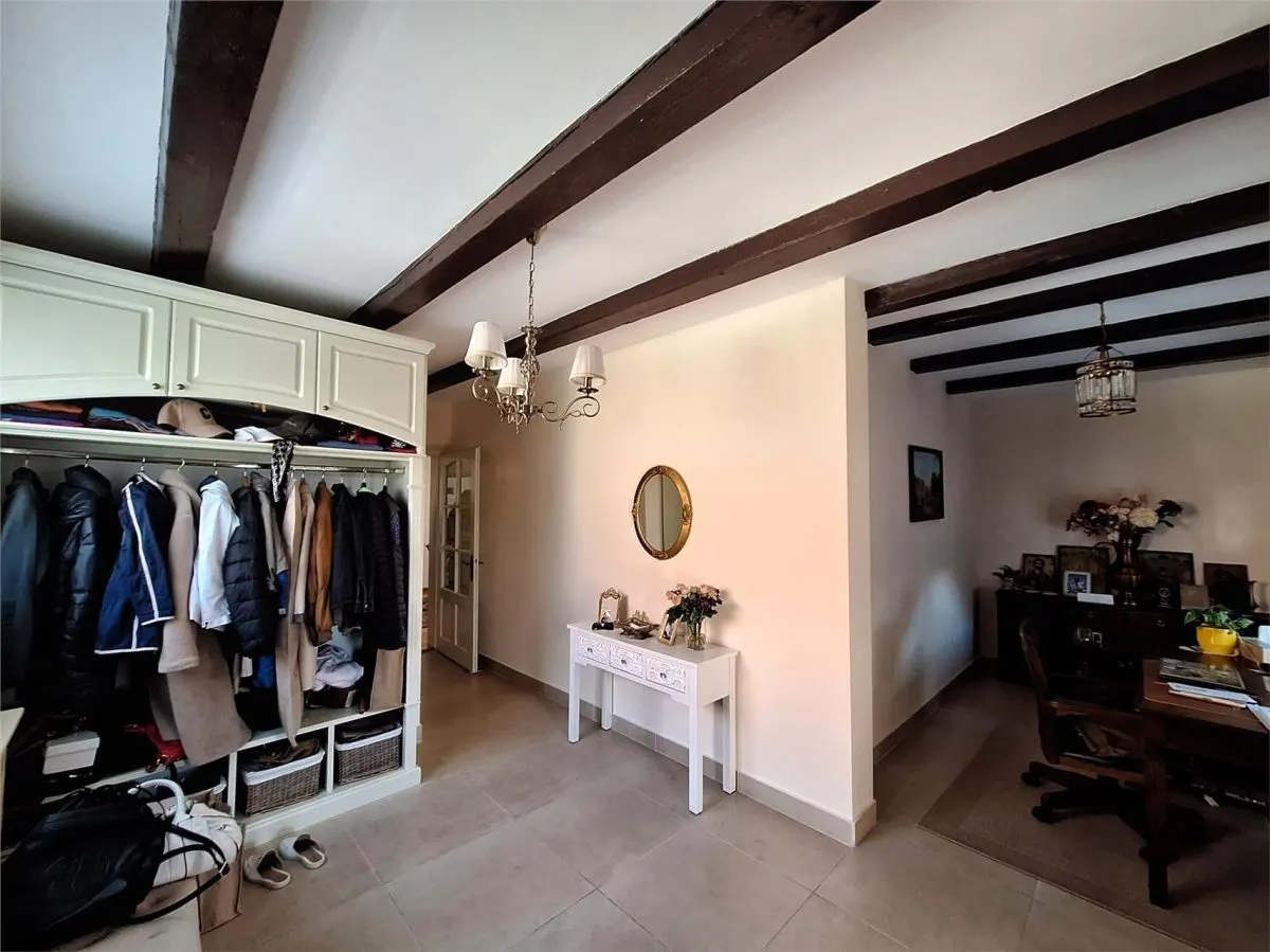 Casa individuala de vanzare cu 5 camere  zona Sub Arini! - foto 22