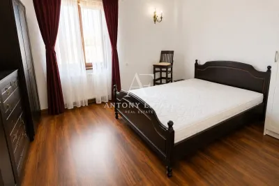 Antony Estate | Studio, Ultracentral, Oradea - Oradea