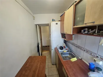 Resita, 1 Cam., Mobilat+Utilat, Calea Caransebesului - foto 18