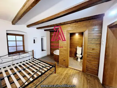 Casa individuala de vanzare cu 4 apartamente-Centrul Istoric Sibiu! - foto 11