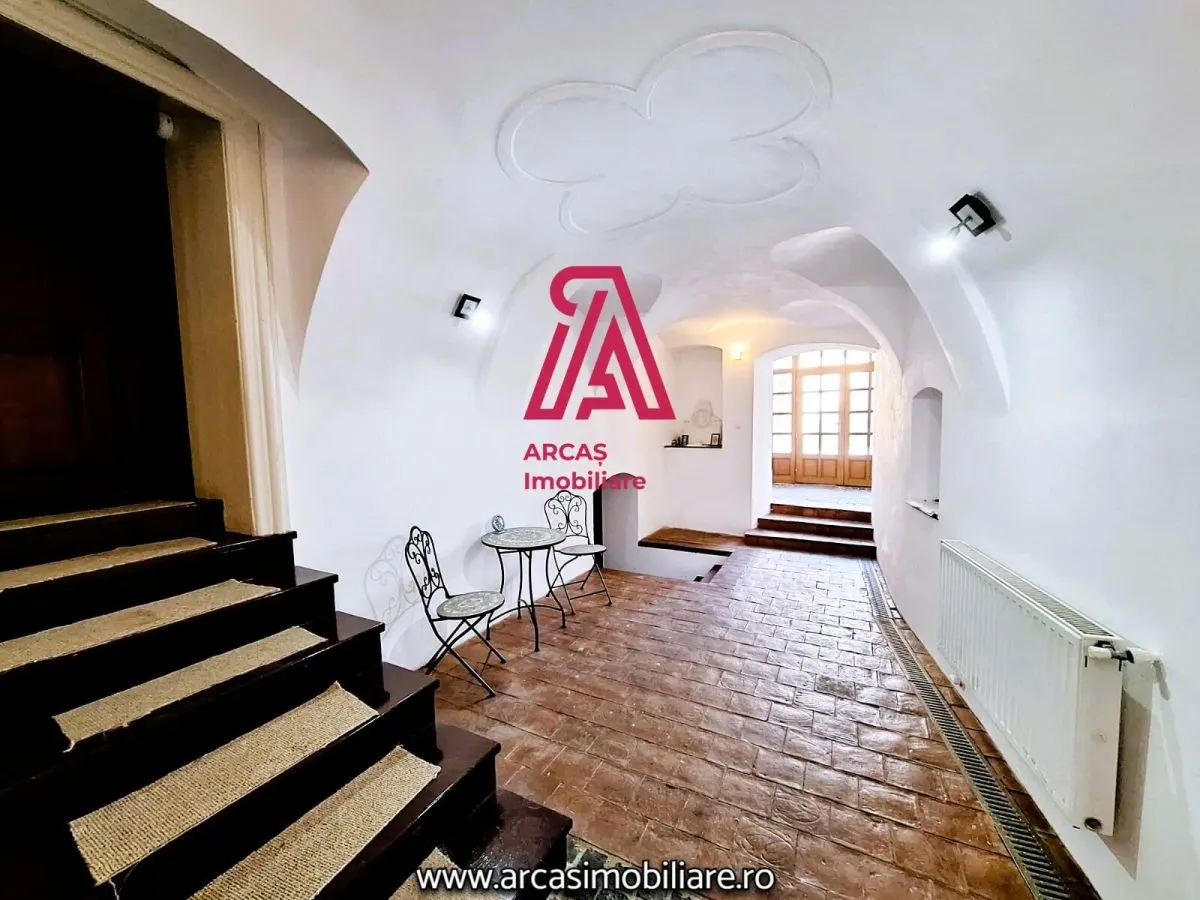 Casa individuala de vanzare cu 4 apartamente-Centrul Istoric Sibiu! - foto 8