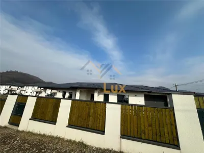 Casa de vanzare, Tautii Magheraus - foto 2