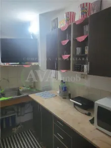 Apartament 2 camere decomandat, zona  Neagoe Voda - foto 3