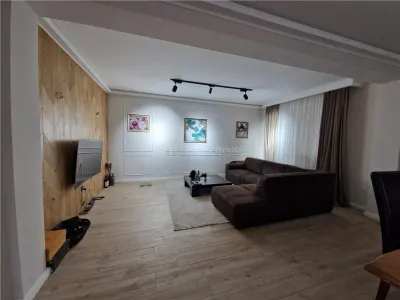 Casa P+E+M, eleganta, pretabila - clinica, gradinita, locuinta - zona Amaradia - Craiova