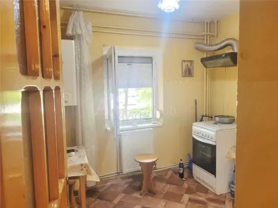 Apartament 2 camere decomandat de inchiriat, zona Neagoe Voda - foto 3