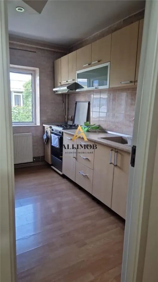 Apartament 2 camere de inchiriat in Ploiesti, zona Baraolt - foto 6