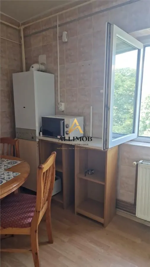 Apartament 2 camere de inchiriat in Ploiesti, zona Baraolt - foto 7