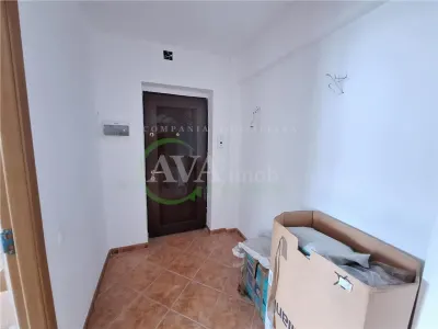 Apartament 4 camere decomandat Milcov-Bacau - foto 3