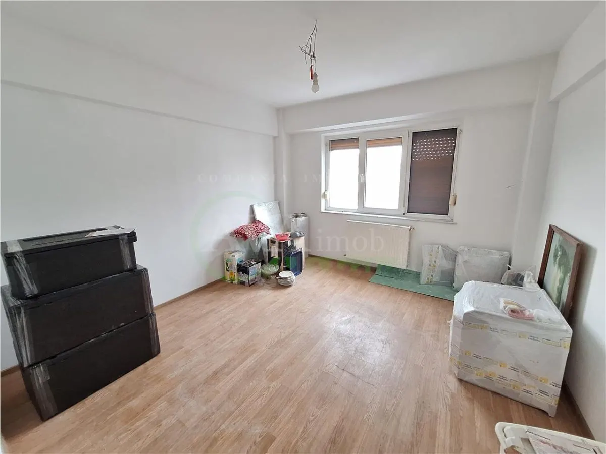 Apartament 4 camere decomandat Milcov-Bacau - foto 5